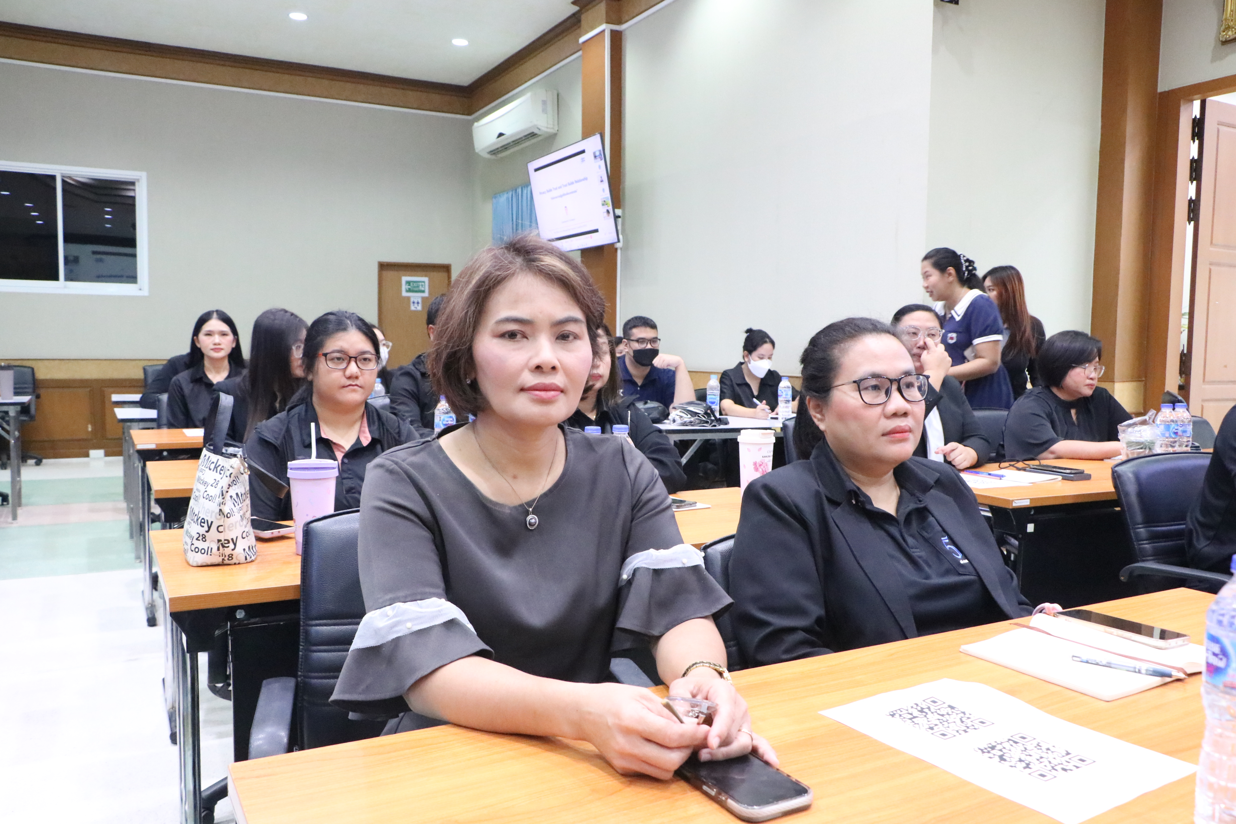 title - ส.ป.ก. เปิดโครงการสัมมนาเชิงปฏิบัติการ เรื่อง กระบวนการจัดที่ดินตามกฎหมายว่าด้วยการปฏิรูปที่ดินเพื่อเกษตรกรรม และการให้ความรู้ด้านจริยธรรม วินัย ผลประโยชน์ทับซ้อน ปี 2569